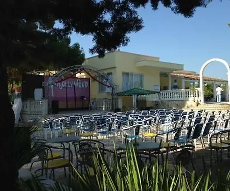 Villaggio Piano Grande 3* Vieste